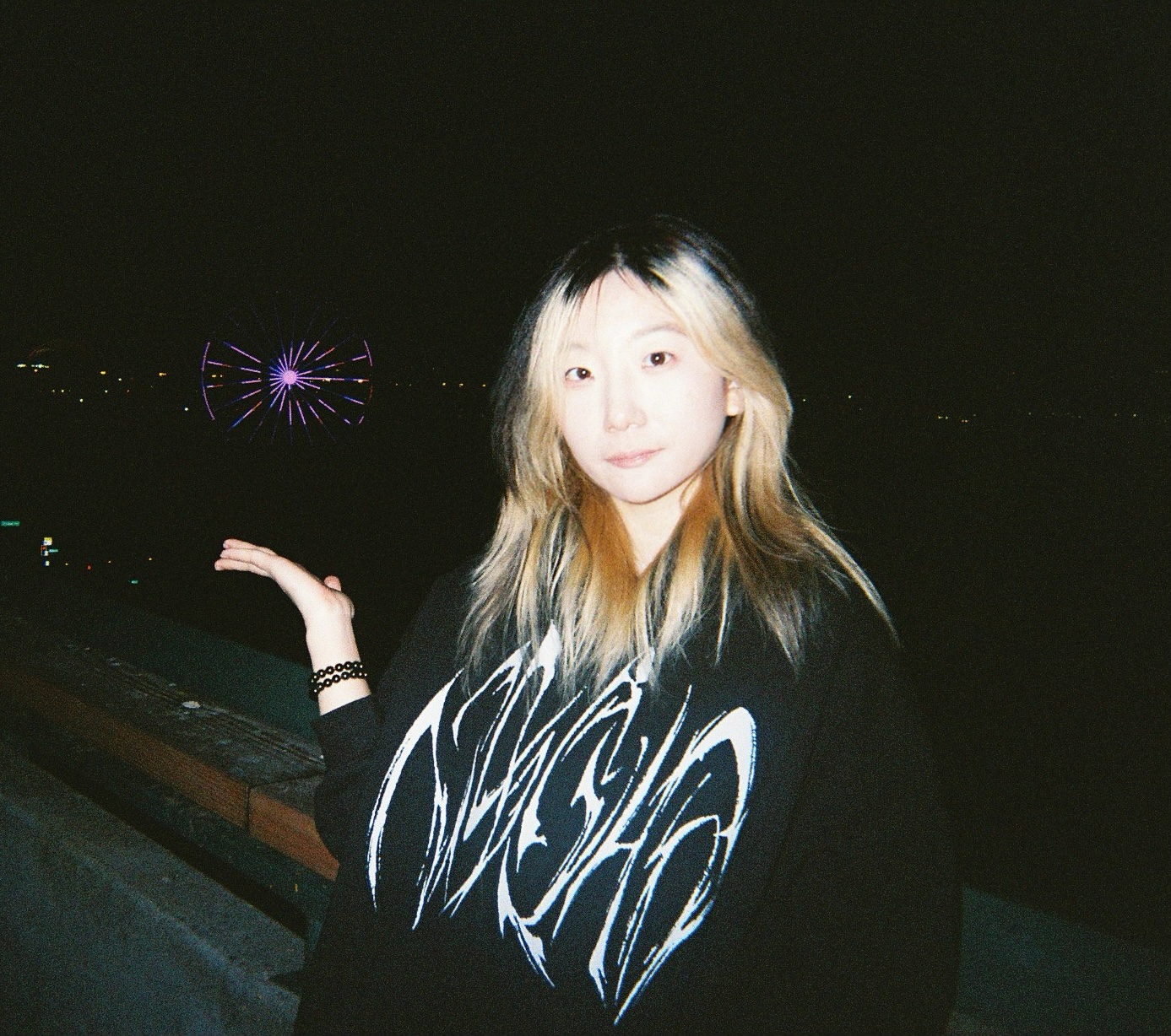 陈泓亦 Leslie Chen